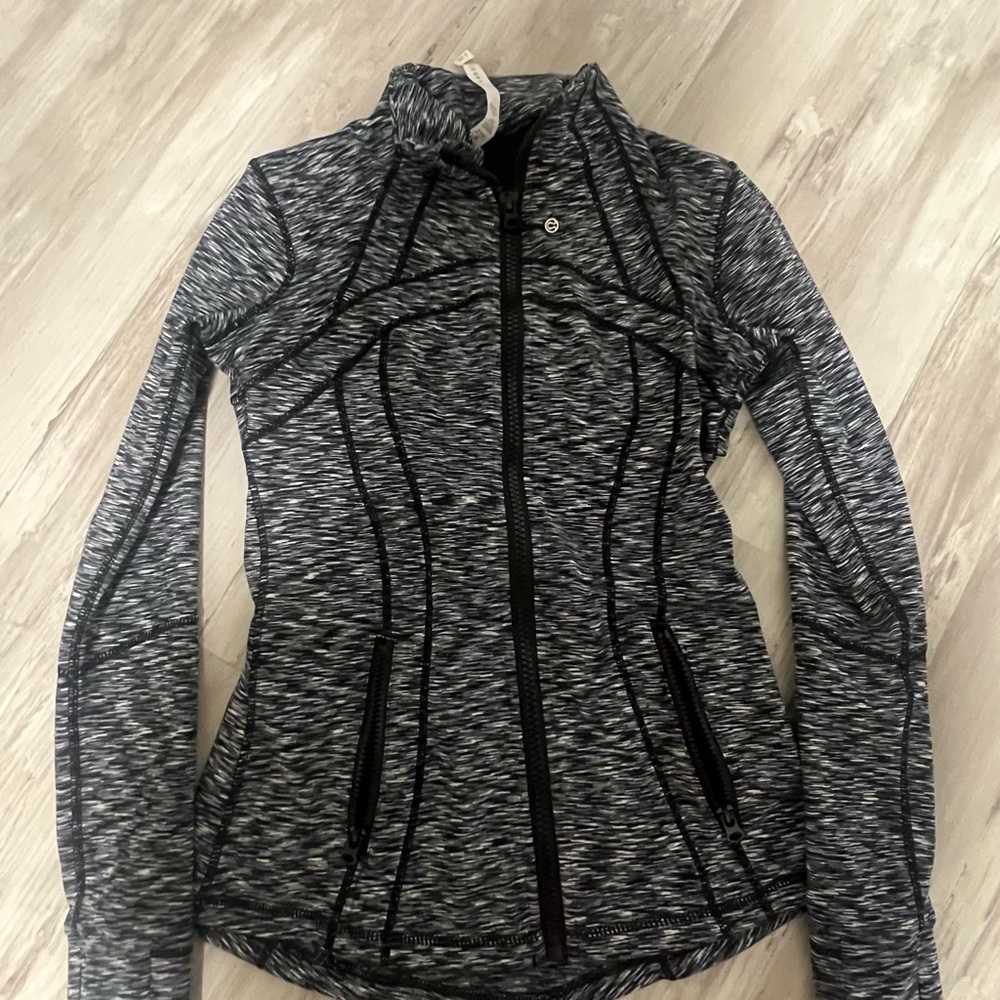Lululemon define jacket grey and black